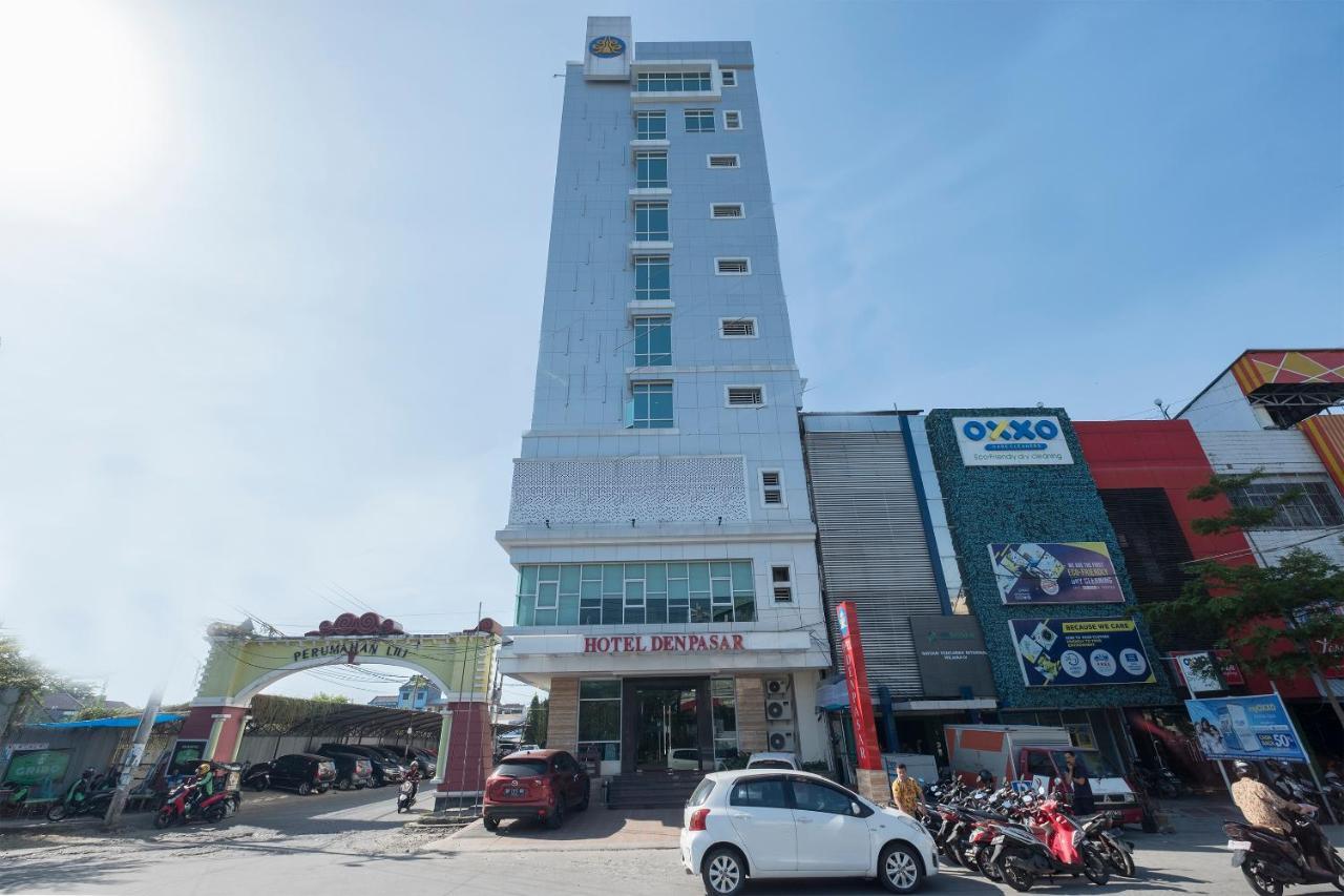 Oyo 1114 Hotel Denpasar Makassar Macáçar Exterior foto